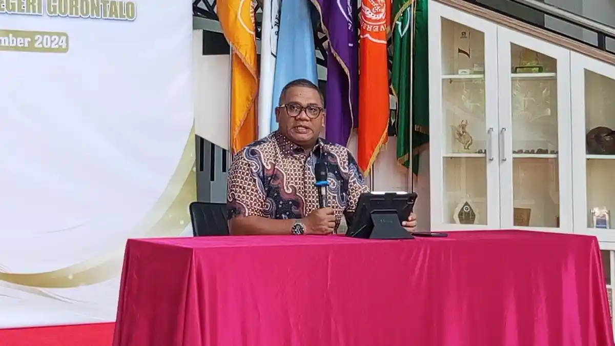 Rektor Eduart Wolok Dorong Kemajuan UNG Gorontalo: Dosen Muda Harus Bisa Produktif