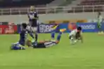Liga 1: Persib Bandung Bekuk PSS Sleman 4-2