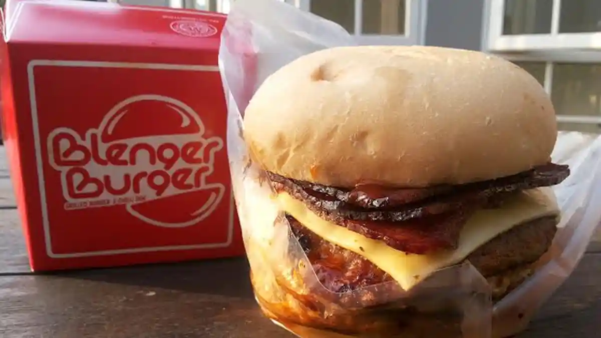 Blenger Burger, Harga Ekonomis Dengan Rasa Jempolan, Santap Satu Buah Aja Perut Kenyang, Bro!
