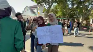 demo_lombok_timur_03092025.jpg