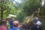 Talud Rumah di Wukirsari Bantul Longsor Akibat Hujan Deras