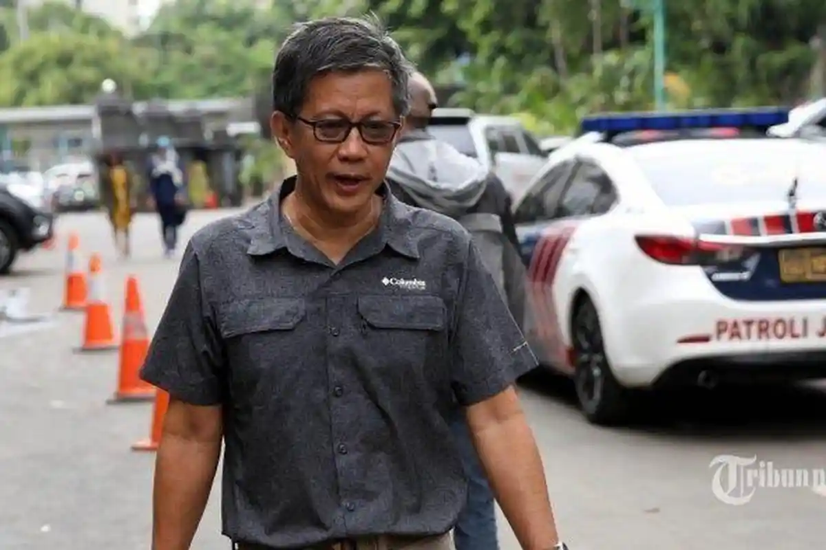 Jokowi-Prabowo Bertemu, Rocky Gerung : Junjungan Ambil Jatah Kolam buat Tetangga