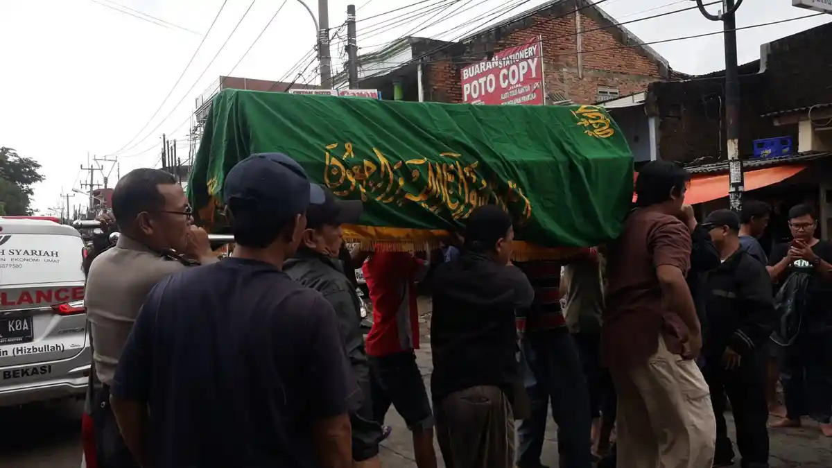Banjir di Harapan Mulya Bekasi Mengakibatkan Satu Nyawa Melayang
