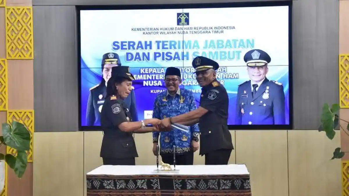 Karutan Larantuka Hadiri Sertijab Kakanwil Kemenkumham NTT Yang Baru 