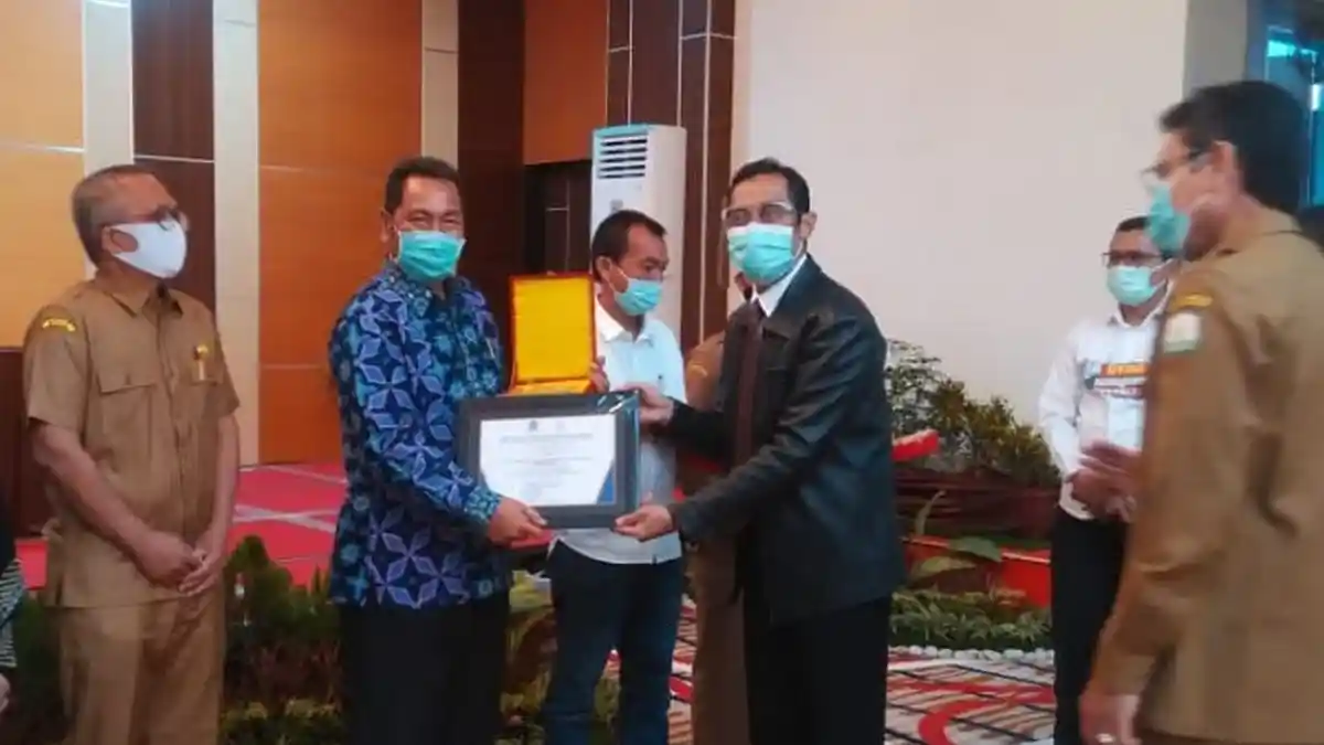 Bener Meriah Terima Penghargaan Penyaluran Dana Desa Tercepat Tahun 2020