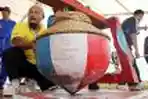 Permain Tradisional Gangsing Raksasa