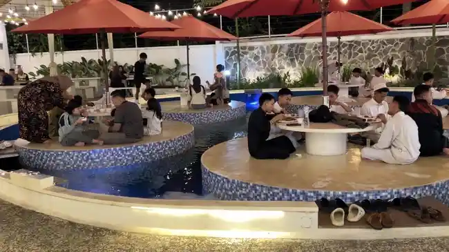 Pempek Mama Musi Oleh-oleh Buruan Pemudik ke Palembang: Cuko Pedas Gurih dan Ikan Mix