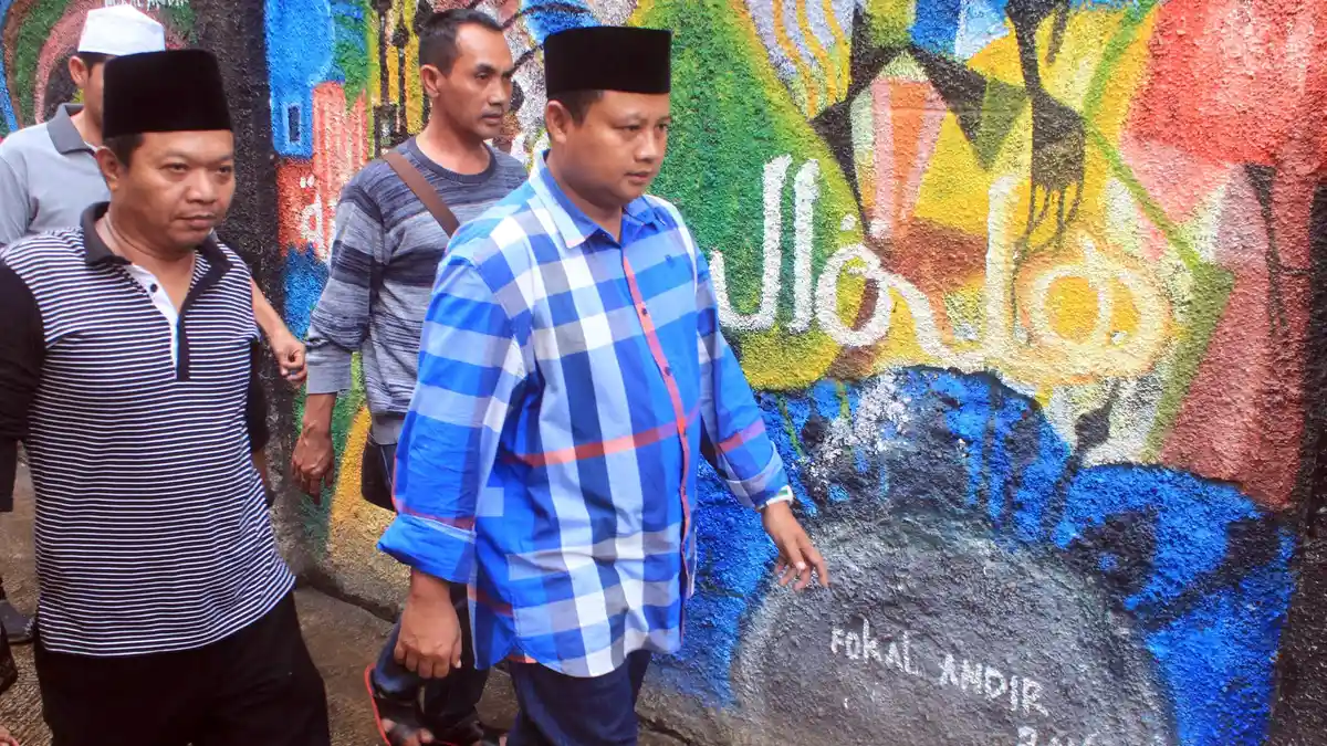 Bupati Tasikmalaya Tegur PNS yang Tidak Memakai Peci