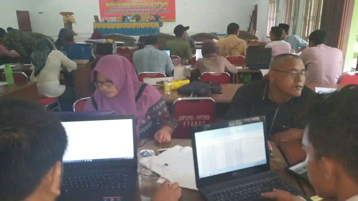 Diminta Panwas, KPU Langkat Pindahkan Lokasi Verifikasi Administrasi