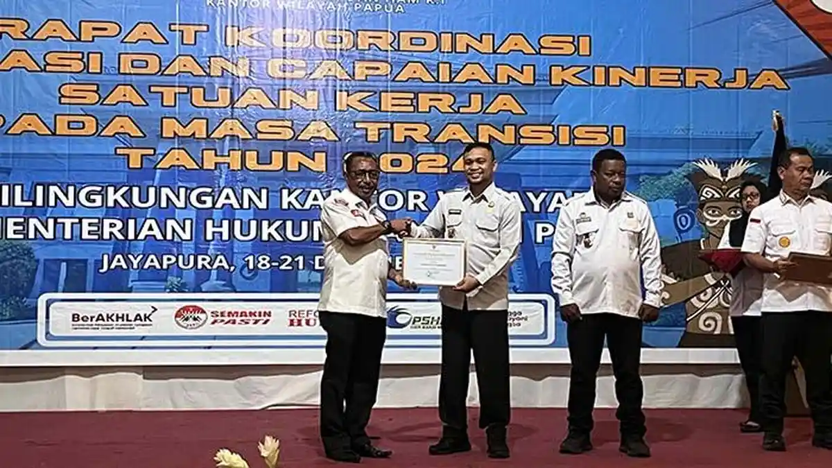 Kantor Imigrasi Merauke Raih Penghargaan P2HAM 2024 di Rakor Evaluasi Kinerja