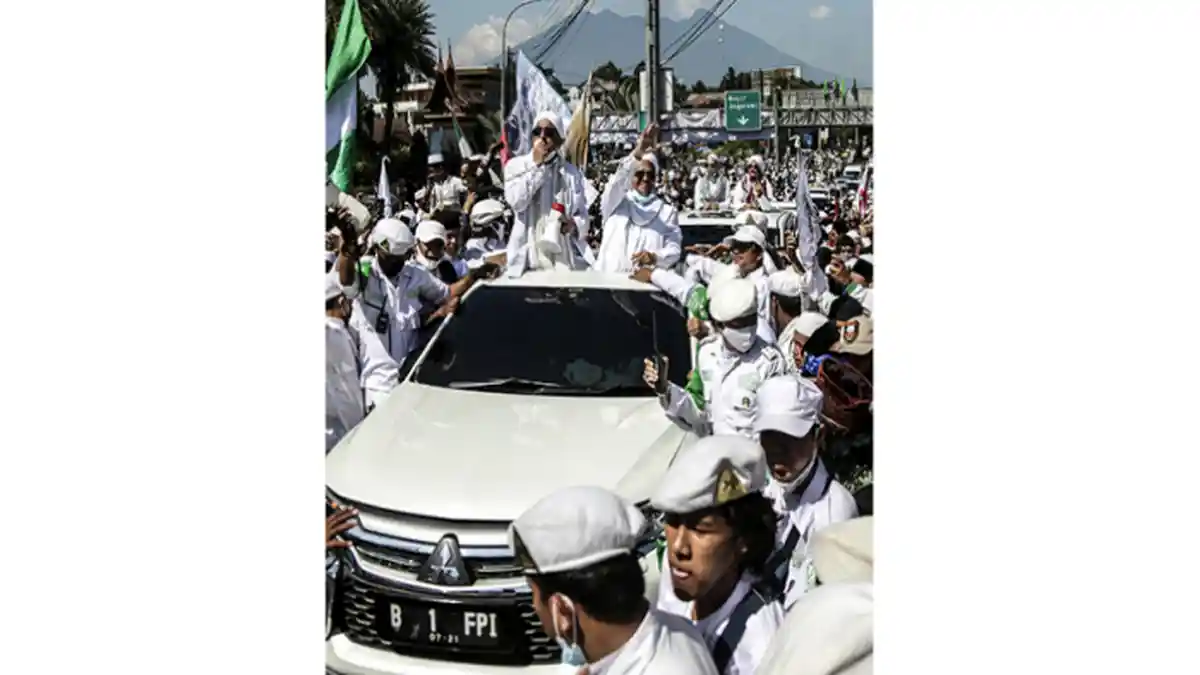 FOTO - Lautan Manusia Sambut Kunjungan Habib Rizieq Shihab di Puncak Bogor - puncak-bogor-jawa-barat.jpg