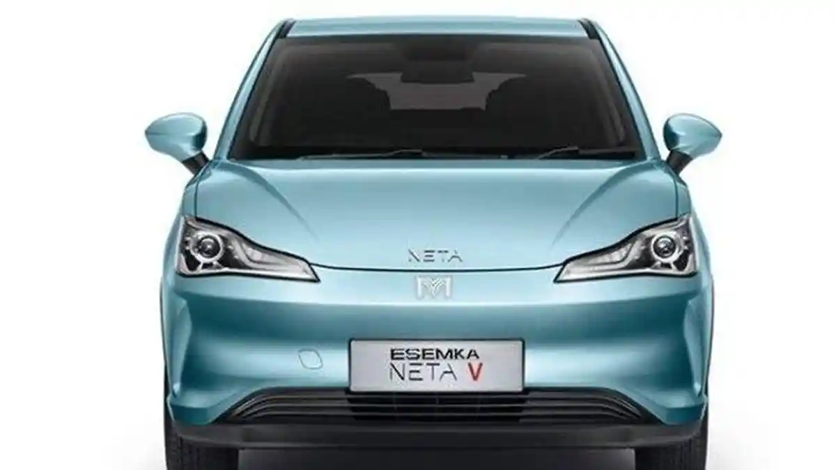 Esemka Neta V Mejeng di IIMS 2023, Pakai Emblem Serupa Mobil Asal China