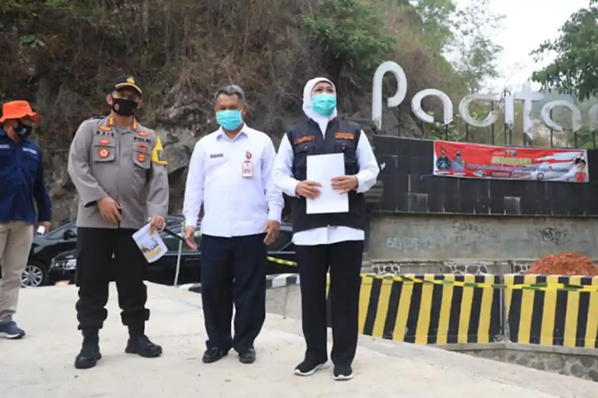 Dukung Kelancaran Mudik Lebaran 2022, Khofifah Pastikan Jalan Provinsi Jatim 89,61 Persen Mantap