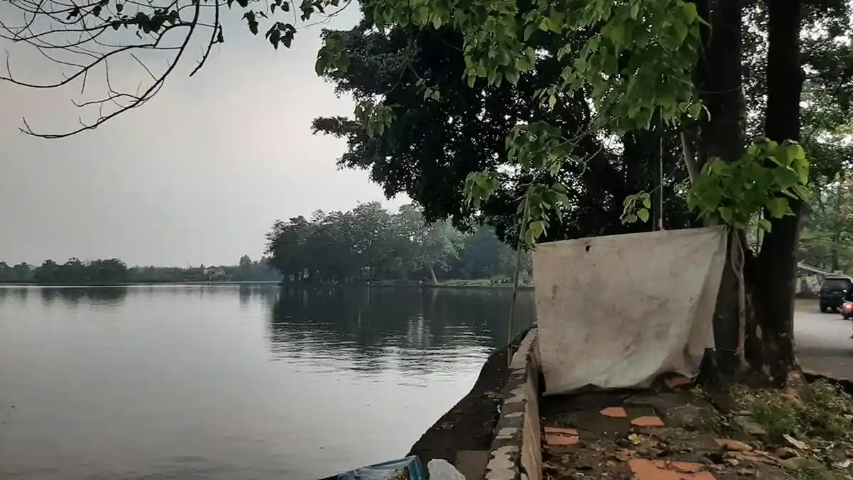 Begini Suasana Ngabuburit di Situ Cikaret Cibinong Bogor