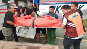 Evakuasi-jenazah-guru-korban-KKB-atau-OPM-di-Kabupaten-Yahukimo-Melani-Wamea.jpg