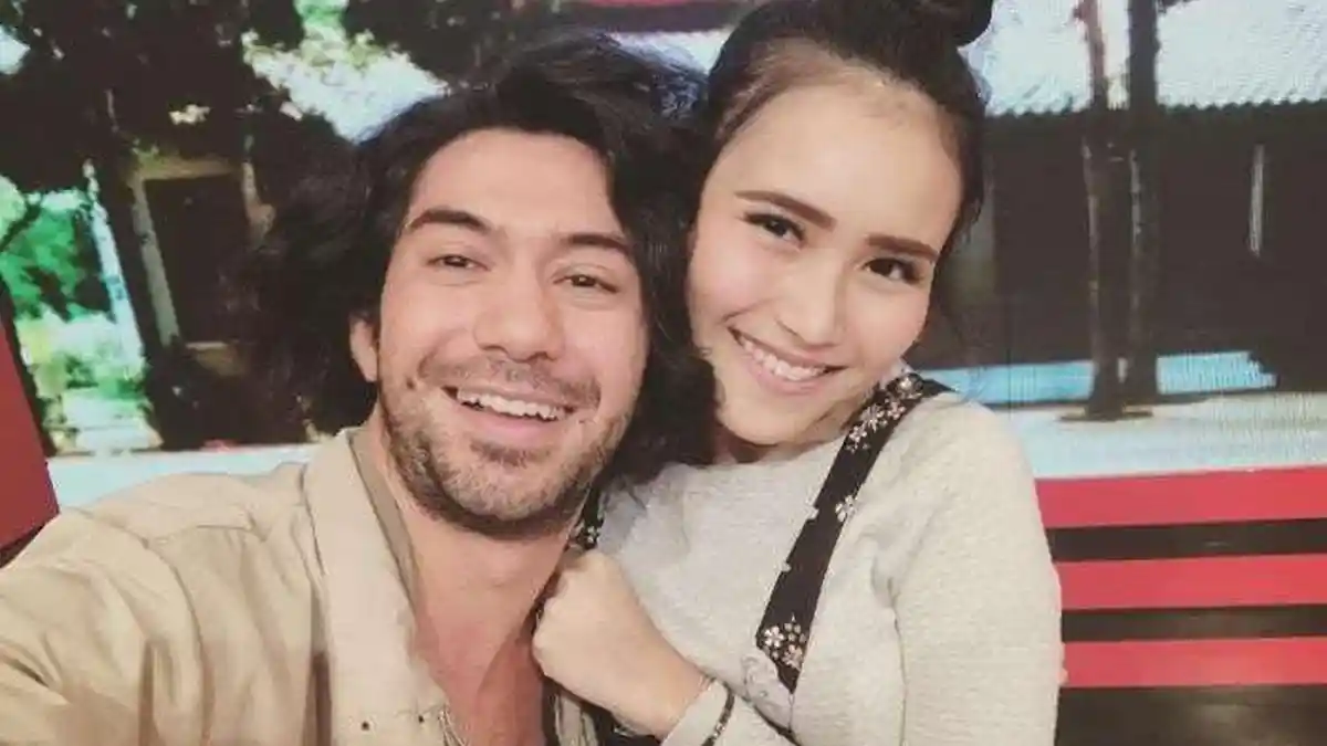 Ayu Ting Ting Takut Menangis Kalau Akting Bareng Reza Rahadian