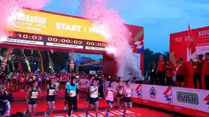 Para-enjoy-mengikuti-Borobudur-Marathon-2023.jpg