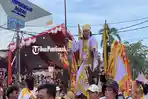AHY Puji Festival Tatung Cap Go Meh di Kota Singkawang Kalbar