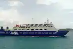 aktivitas-kapal-penyeberangan.jpg