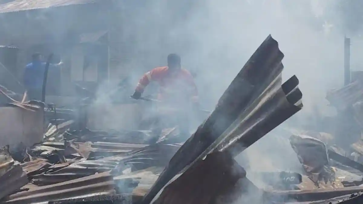 Ditinggal Pergi Penghuninya, 4 Rumah di Kisaran Ludes Dilalap Api