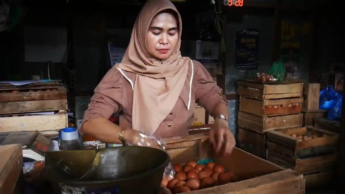 Terus Merangkak Naik, Harga Telur Ayam di Kudus Tembus Rp32 Ribu Per Kilogram