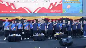 Kegiatan-jalan-sehat-bertajuk-Gerakan-Nasional-Migran-Aman-di-Alun-alun-Jember.jpg