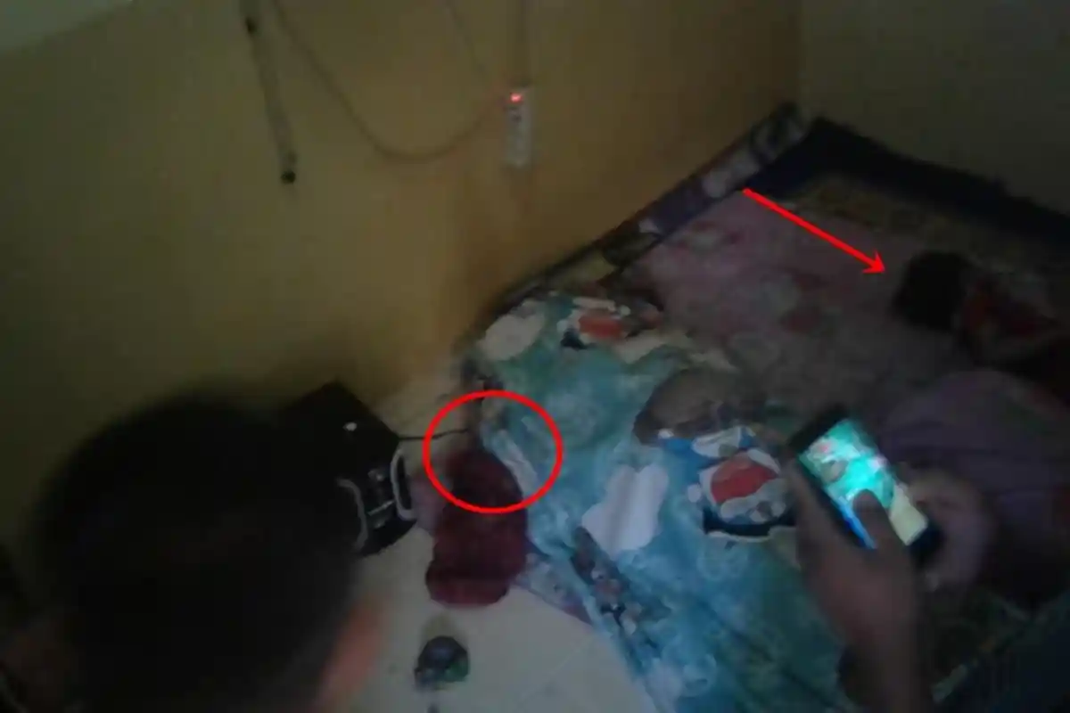 Anak ini Masih Tertidur di Samping Jasad Ibunya dan Inilah yang Terjadi