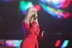 Aksi Panggung Bebe Rexha di HUT ke 27 SCTV