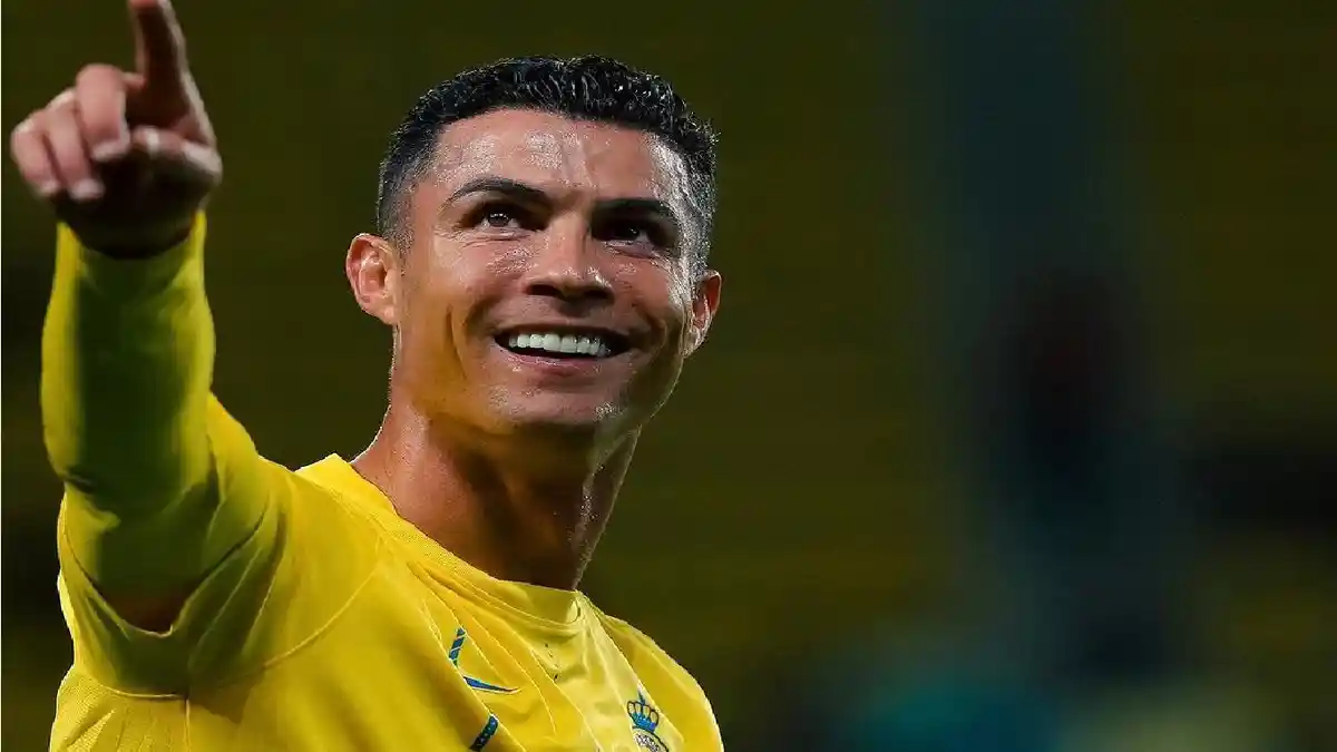 Jelang Granada CF vs Al Nassr: Cristiano Ronaldo Comeback, Sudah Berpelukan dengan Sadio Mane