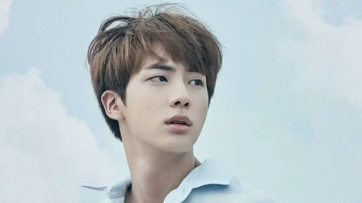 Neneknya Meninggal Dunia, Jin BTS Langsung Tinggalkan Acara SBS Inkigayo dan Minta Maaf pada ARMY