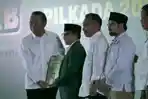Ketua-Umum-PKB-Muhaimin-Iskandar-didampingi-Ketua-DPC-PKB-Taput-Tigor.jpg