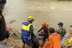 Tim-SAR-gabungan-evakuasi-mayat-Nompo-18-ditemukan-tak-bernyawa-di-Sungai-Messawa.jpg