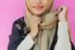 Ilustrasi Perawatan Rambut Bagi Wanita Berhijab