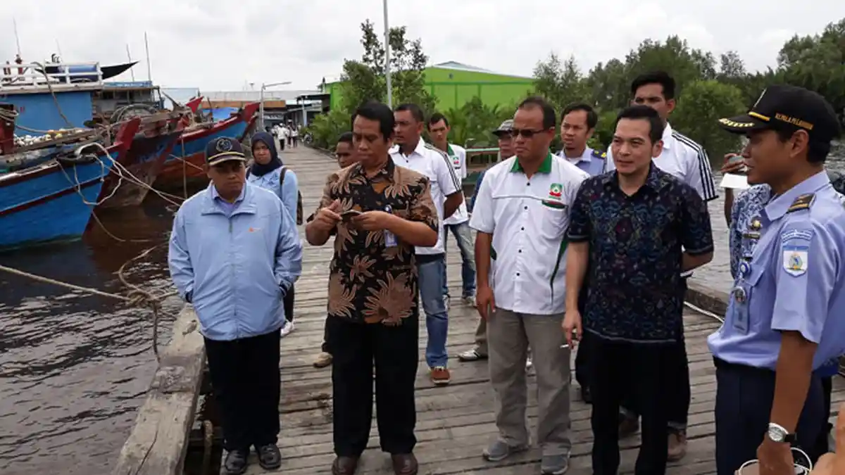 Daniel Johan Sesalkan Banyak Kelompok Tani Belum Miliki Badan Hukum