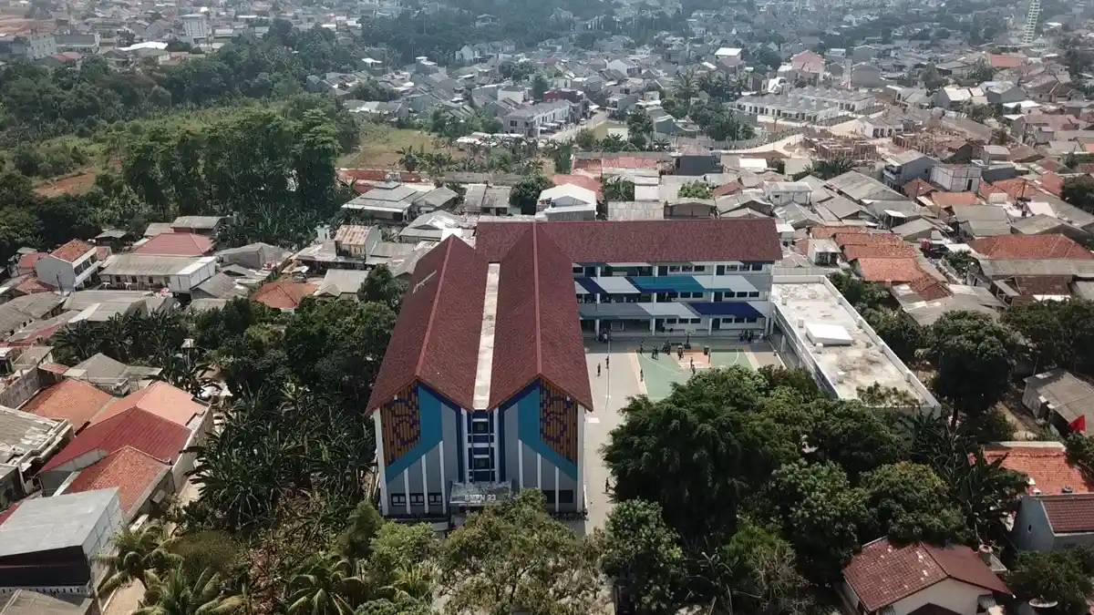 Gedung Baru SMPN 23 Tangerang Selatan Hadirkan Ruang Terbuka Ramah Lingkungan