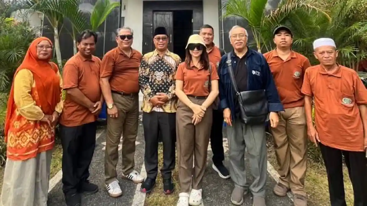 Mahasiswa Doktor IPB Internasional Bali Riset Potensi Wisata di Batu Kumbung