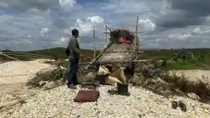 Polsek-Kuantan-Mudik-musnahkan-peralatan-PETI.jpg