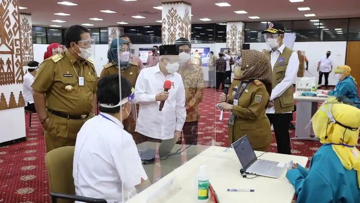 Wapres Nilai Vaksinasi Covid-19 di Lampung Sangat Baik