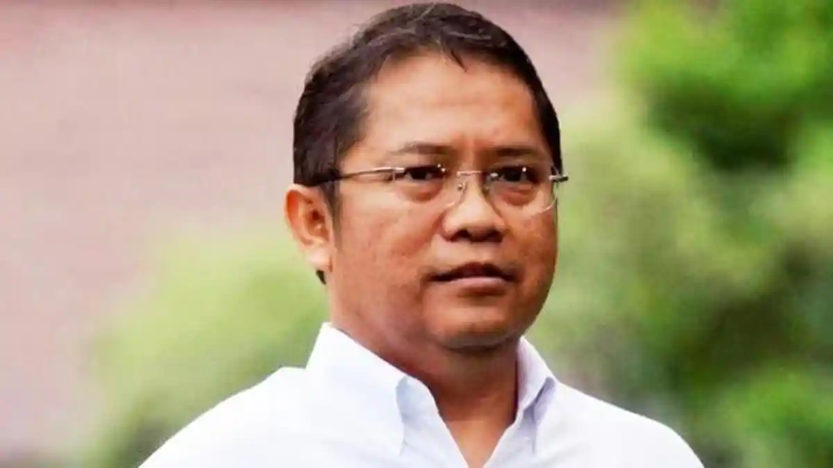 Mengapa WhatsApp,Facebook IG, Lamban & Susah Share Video? Ini Jawaban Menkominfo Rudiantara