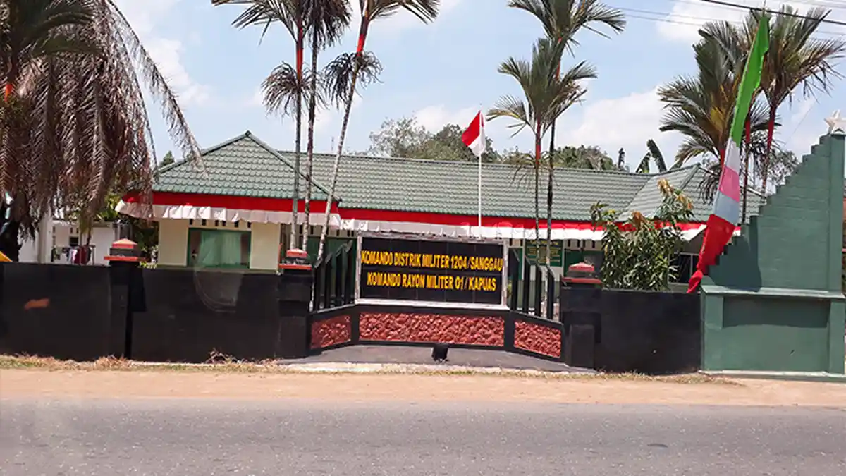 TRIBUNWIKI: Alamat Koramil 01/Kapuas Kabupaten Sanggau
