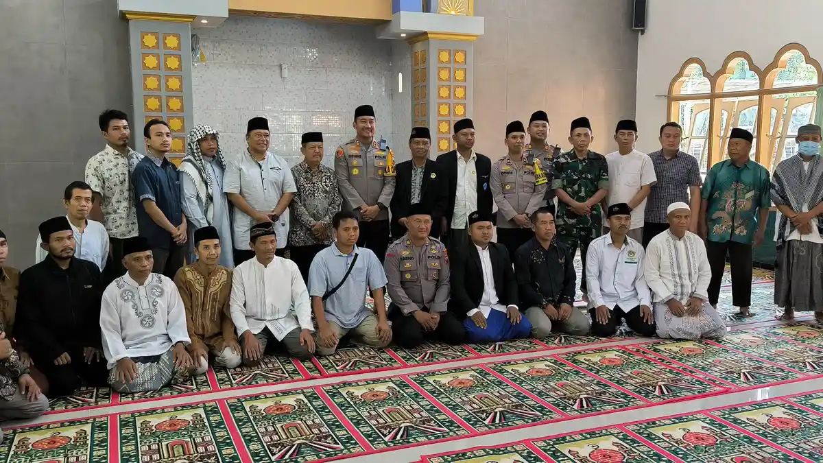 DPD LDII Purbalingga Terima Kunjungan Safari Jumat Polres Purbalingga untuk Dukung Pilkada Damai - Rosyid-Hartanto-di-Masjid-Sabilul-Jannah.jpg