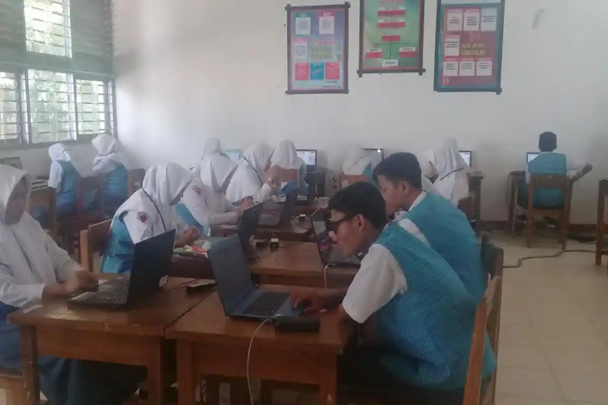 Hari Pertama UNBK, di SMAN 3 Palopo Listrik Padam Dua Kali