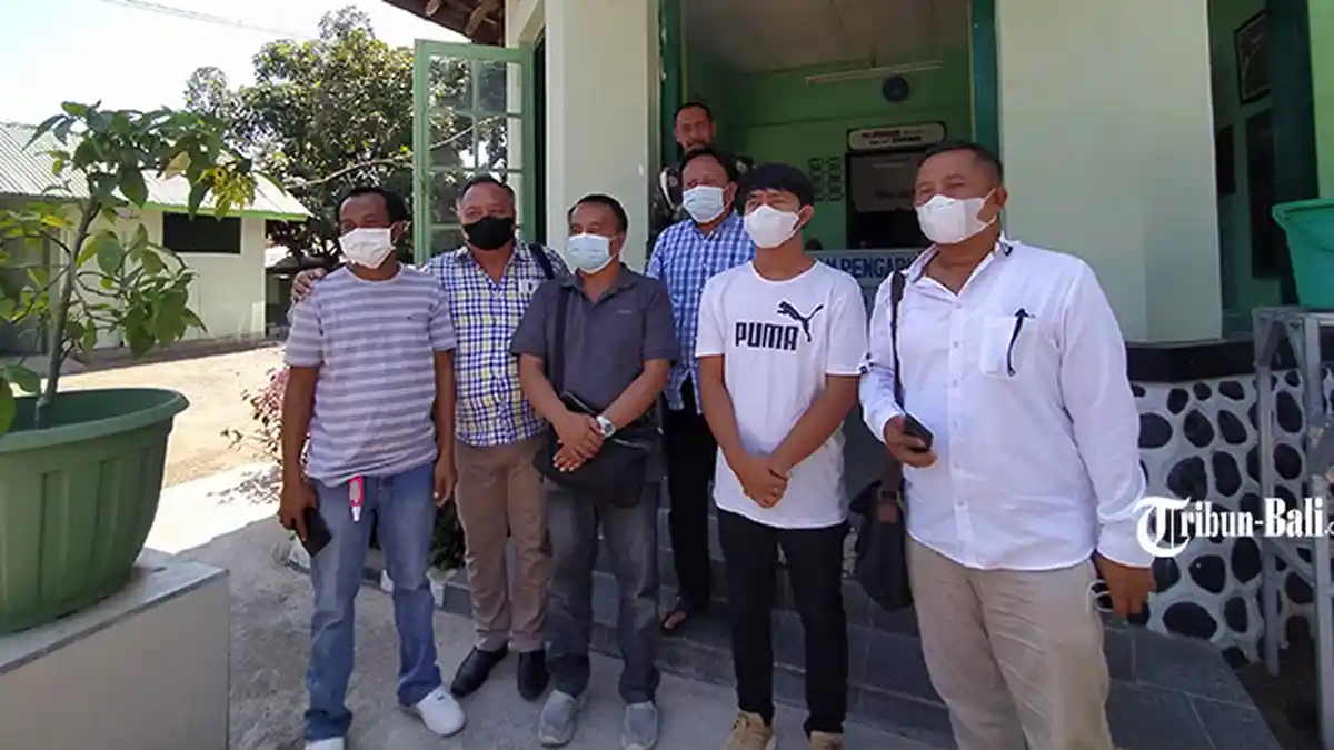 Warga Desa Sidatapa Cabut Laporan Dugaan Penganiayaan di Denpom IX/3-1 Singaraja