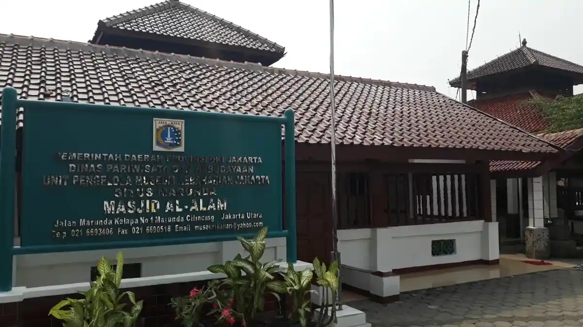 Dididirikan Dalam Waktu Semalaman, Simak Sejarah Singkat Masjid Al Alam Marunda