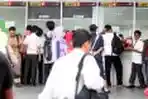 Antri Membeli E Ticketing KRL