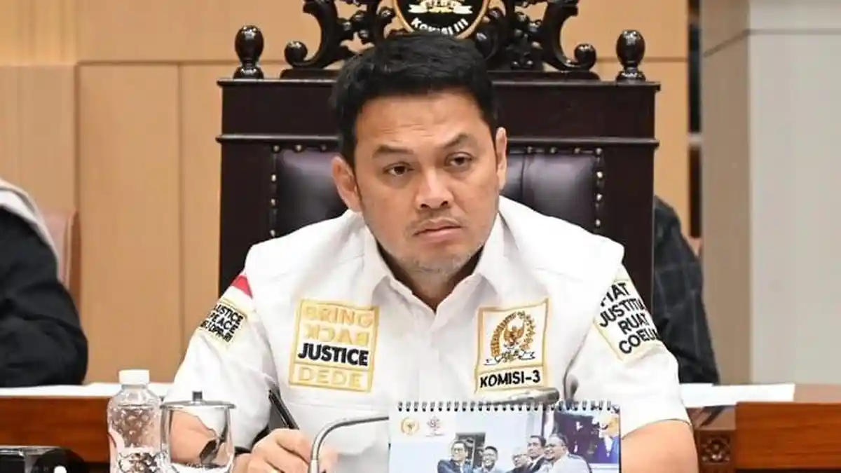 Bisnis Pinjol Makin Memprihatinkan, DPR: Bukan Solusi Finansial Masyarakat