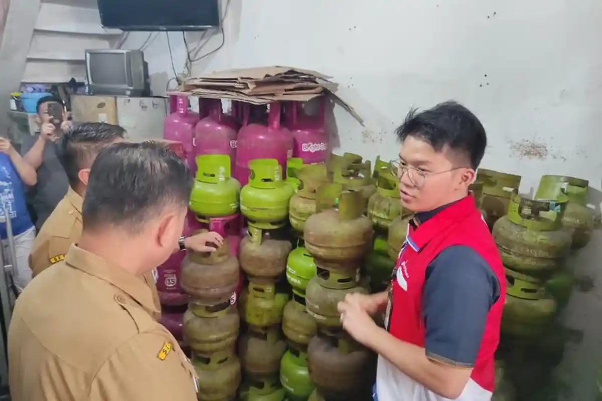 Pertamina: Tidak Ada Pembatasan LPG 3 Kg, Warga Dimintai KTP dan KK ini Maksudnya