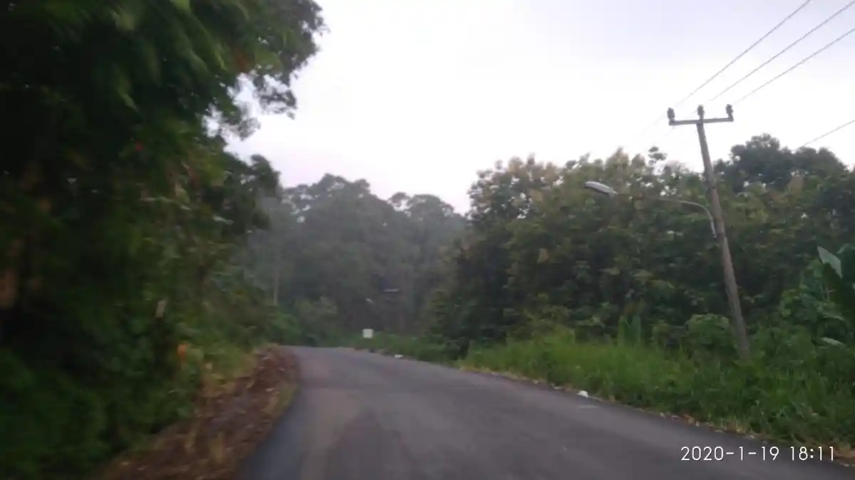 Baru Diperbaiki Lampu Jalan di Talang Gunung Tebing Tinggi Sudah Padam Lagi