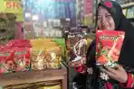neni-triana-warga-jambi-pendiri-umkm-drama-jaya-snack.jpg
