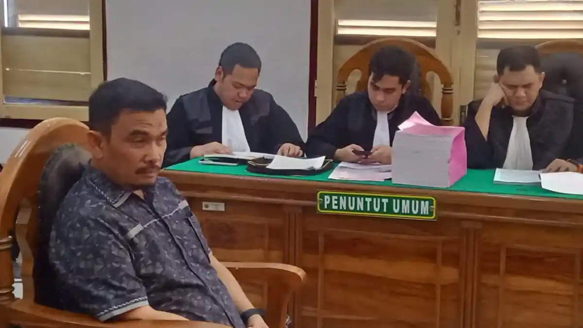 Sidang Korupsi Smartboard Langkat Bergulir, Kadis Kesehatan Sumut Berperan Penting